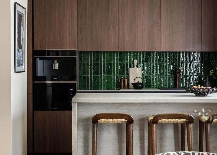 1.75 La Treve Parijs